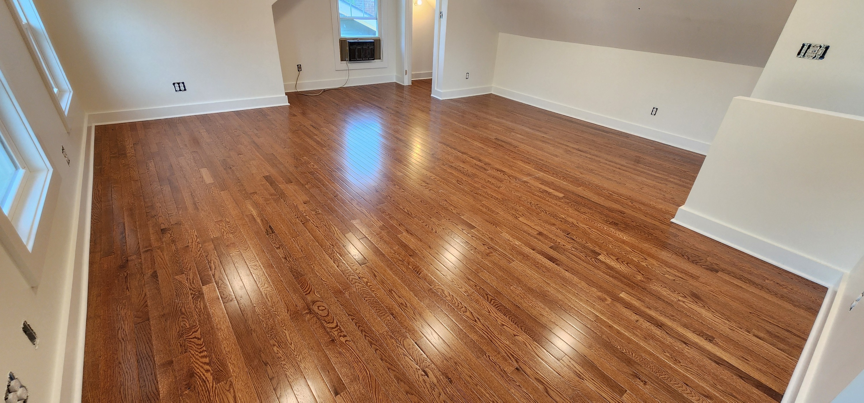 LVP vs Hardwood: Which Flooring is Right for You?